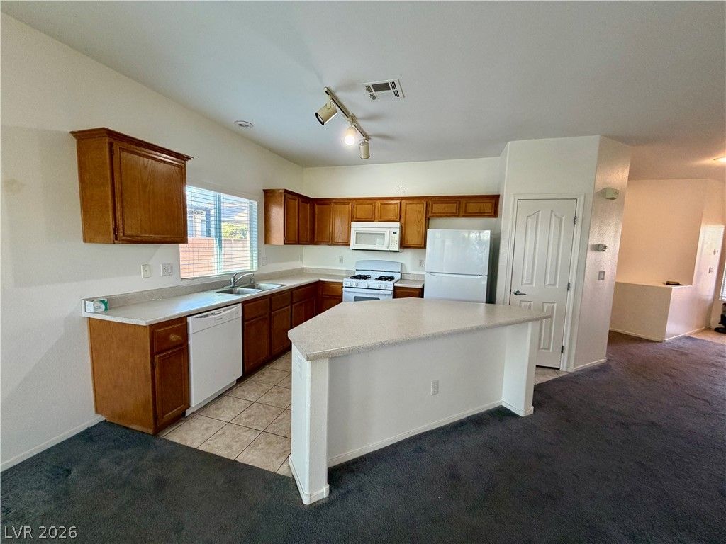 6440 Sierra Sands Street — photo 2 of 10