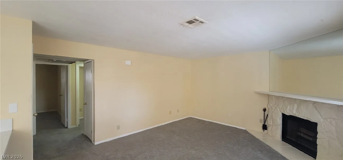 1204 Observation Drive 101 — photo 3