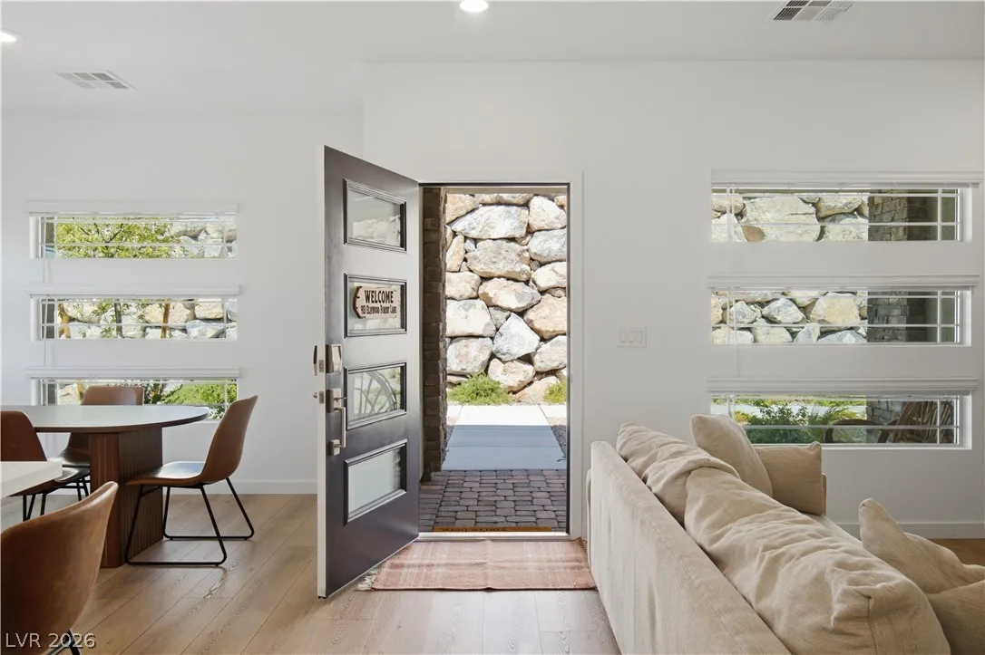 913 Elmwood Forest Lane — photo 3