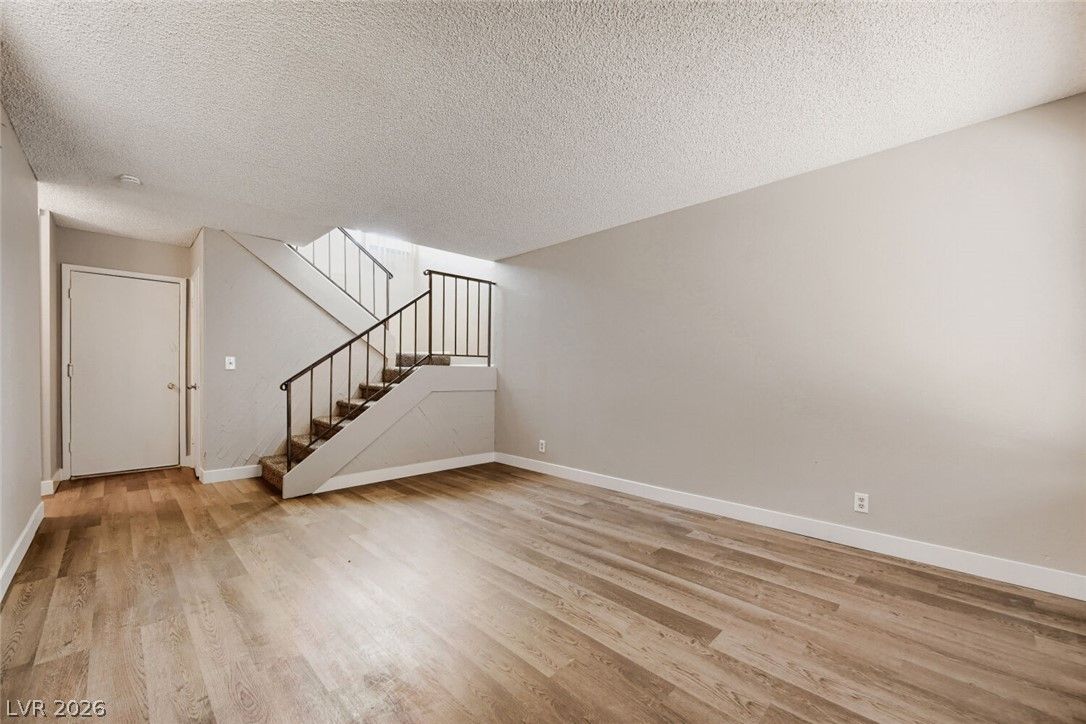 4362 Caliente Street 11 — photo 3