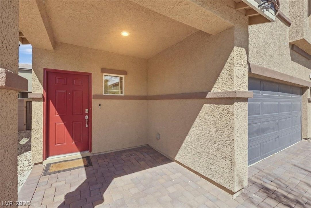 7227 Glimmer Point Street — photo 4
