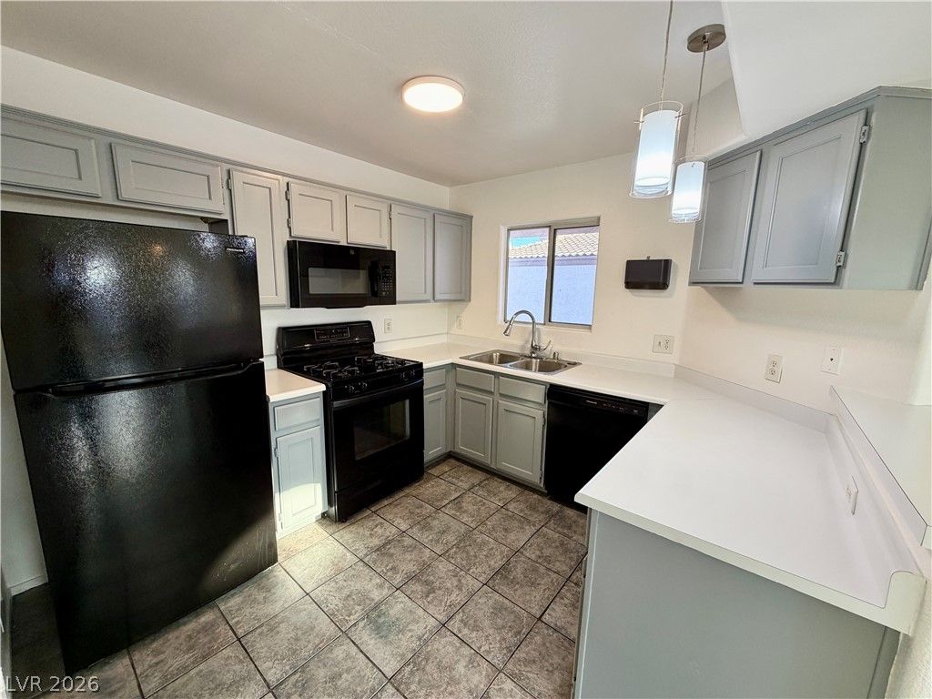 4555 East Sahara Avenue 240 — photo 4