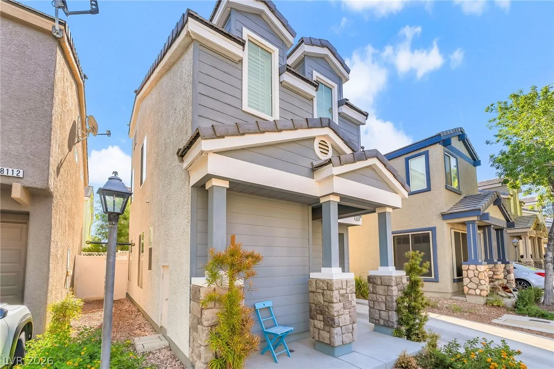 8116 Golden Flowers Street — photo 3