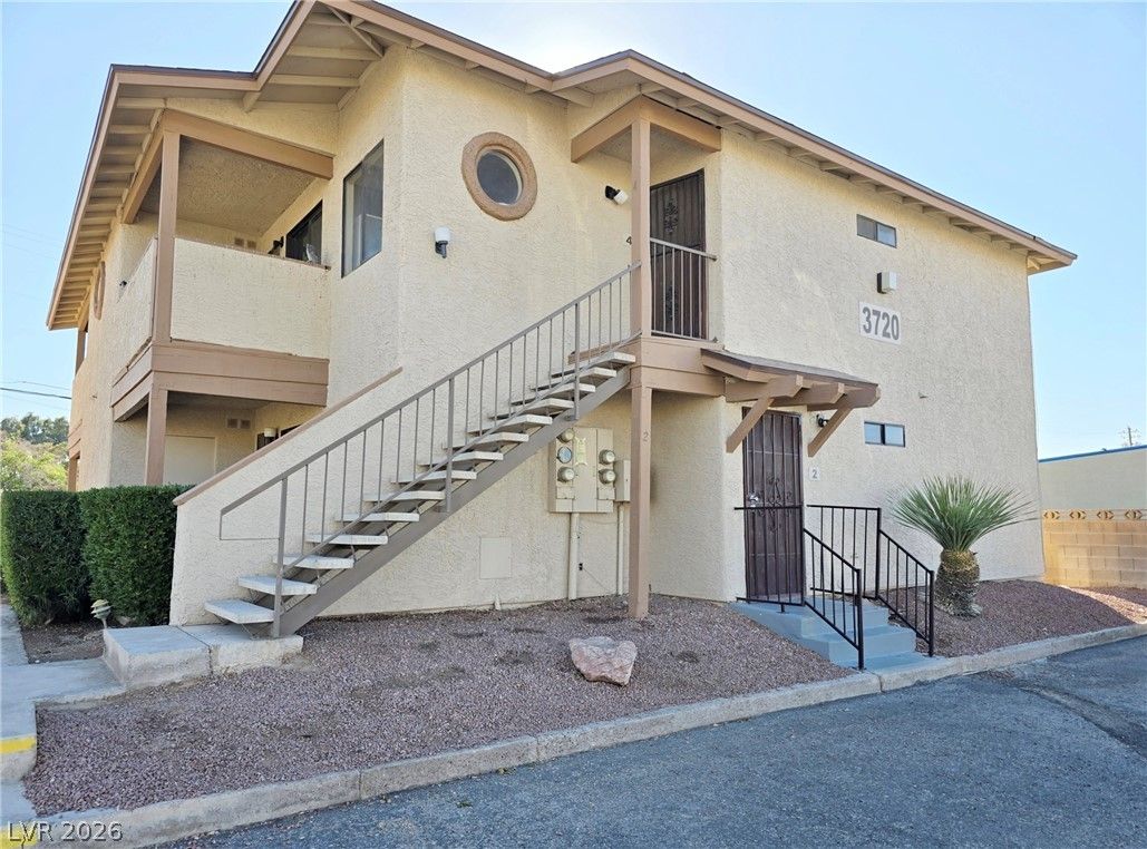 3720 Snorkel Circle 2 — photo 1