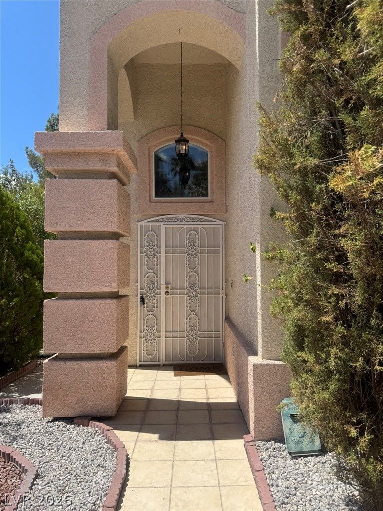 4481 Tomer Lane — photo 3 of 33