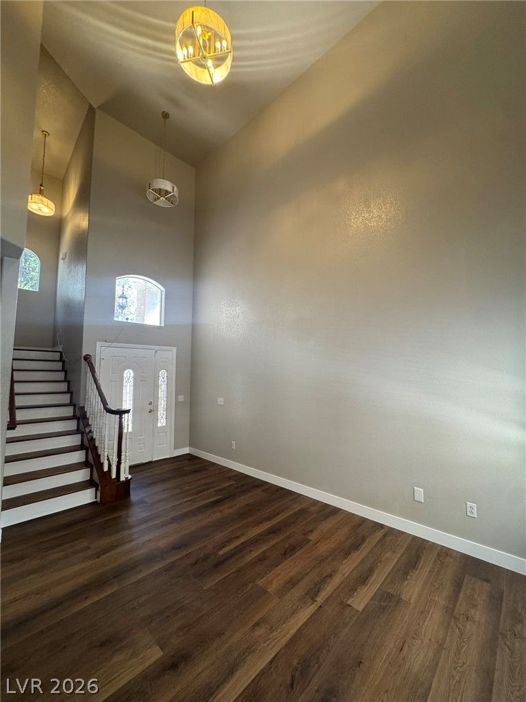 4481 Tomer Lane — photo 4 of 33