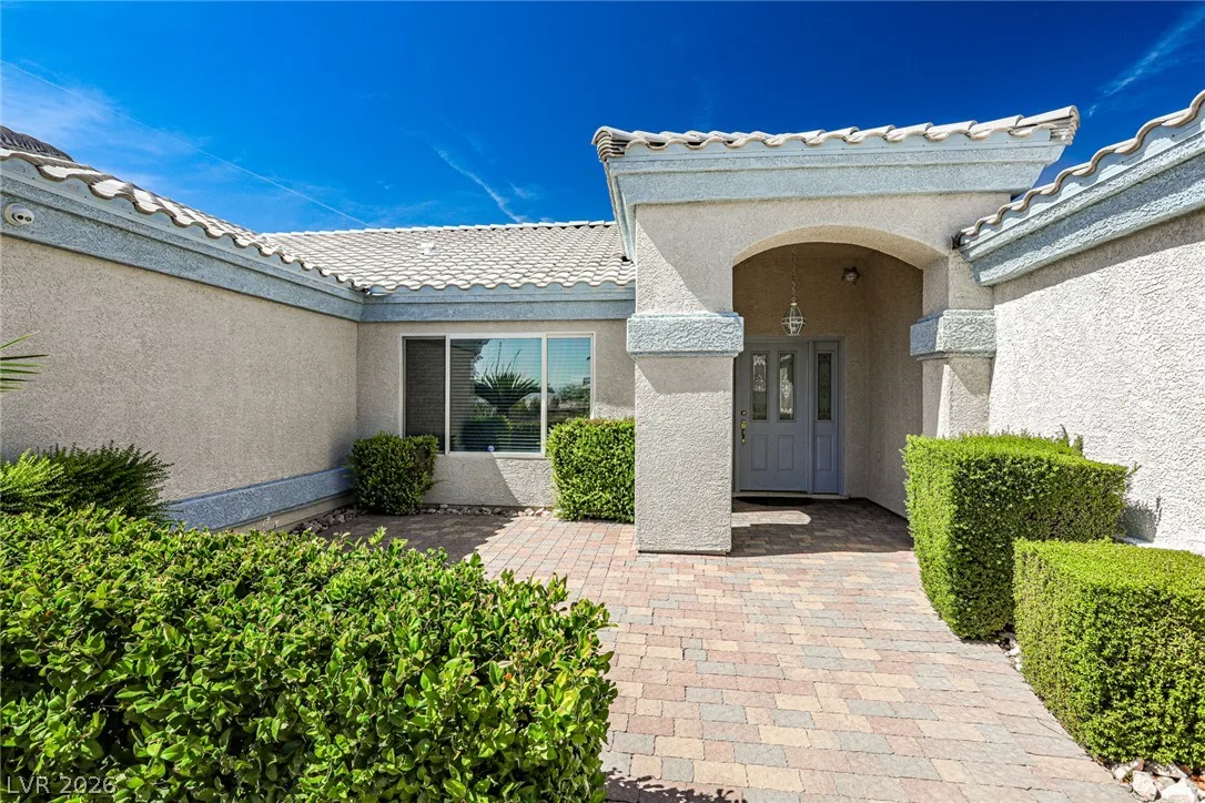 6025 Egan Crest Drive — photo 5