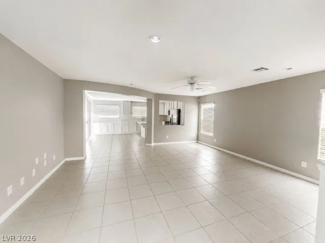729 Saint Keyne Street — photo 2
