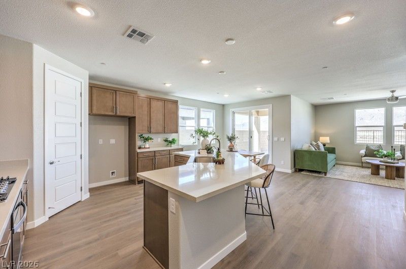 1400 Jorian Bay Drive — photo 5 of 27