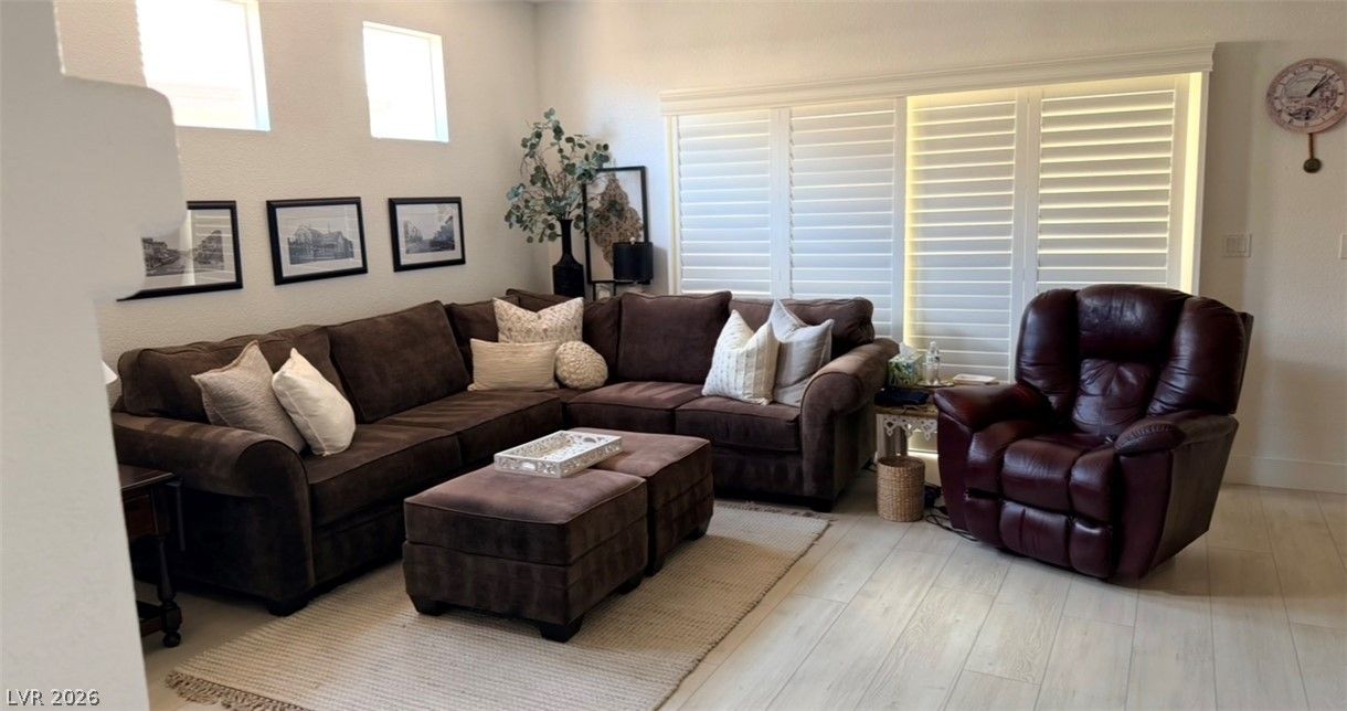 10529 Cazaba Court — photo 2