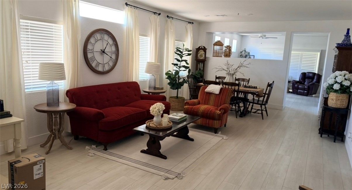 10529 Cazaba Court — photo 4