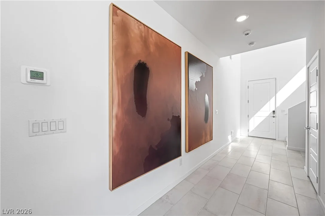 125 Rowan Grove Avenue — photo 2