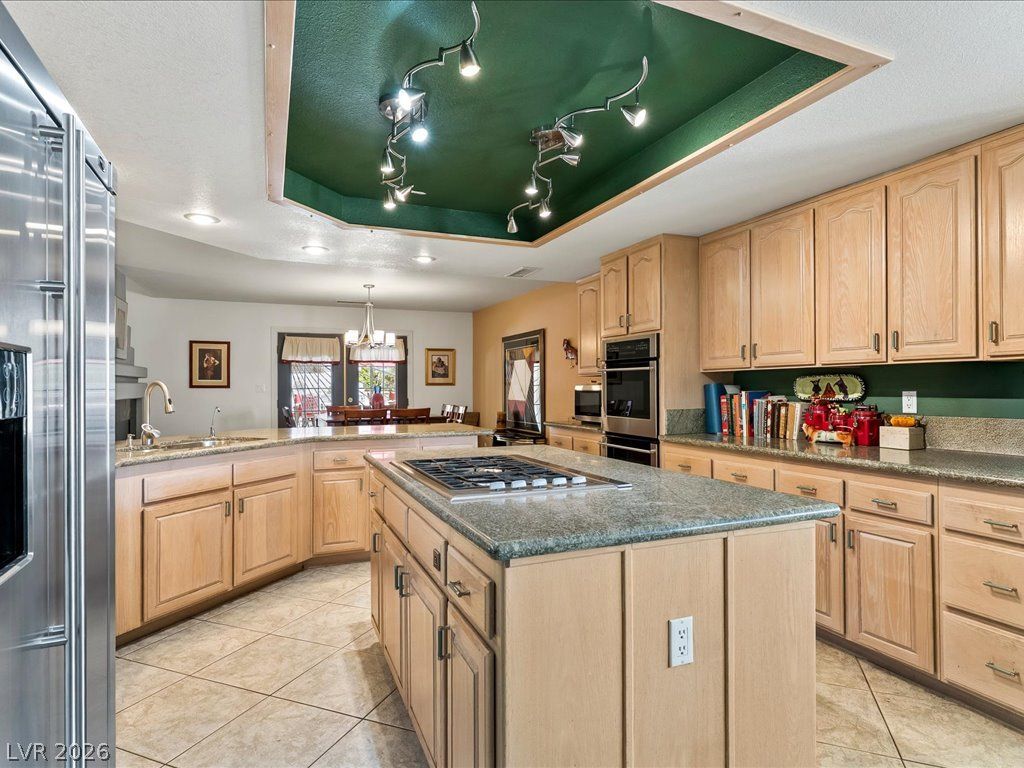 3740 Rick Stratton Drive — photo 3