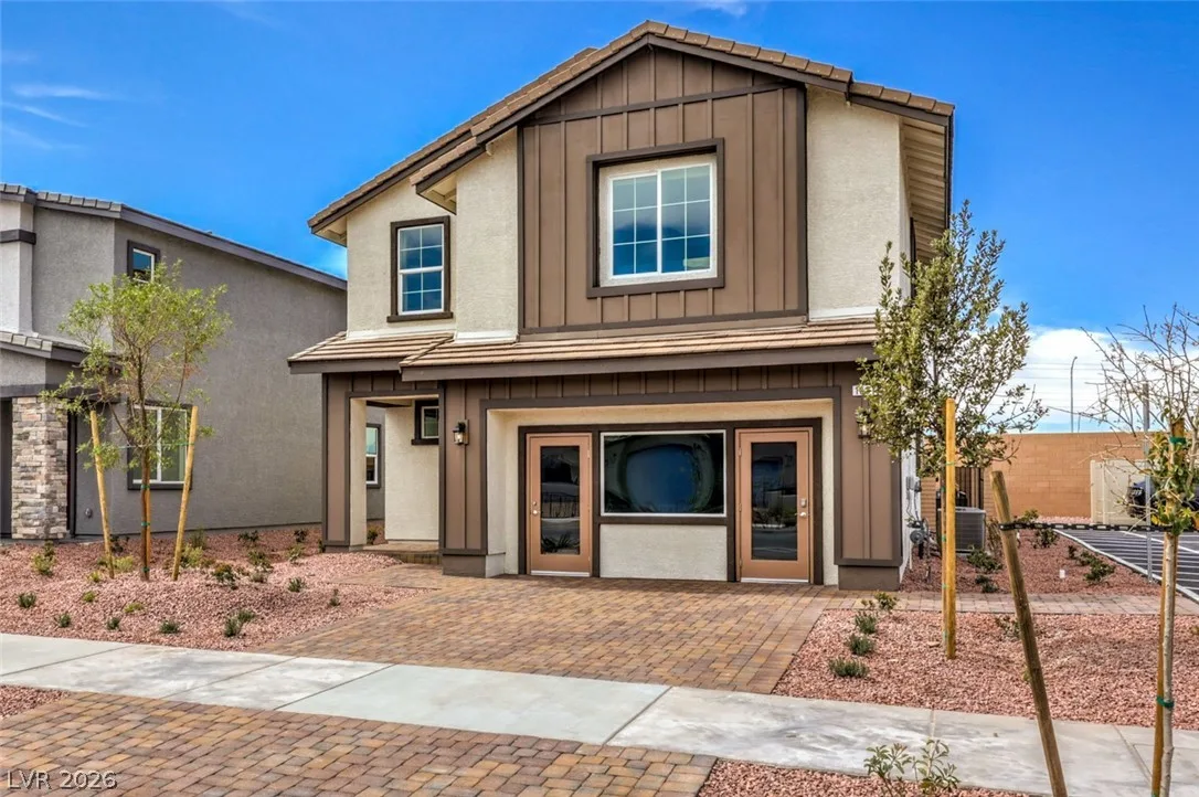 563 Ivory Peacock Court — photo 1