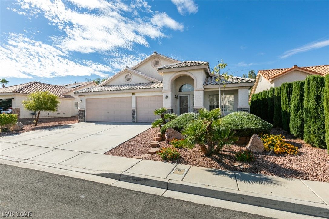 2744 Summerchase Lane — photo 3