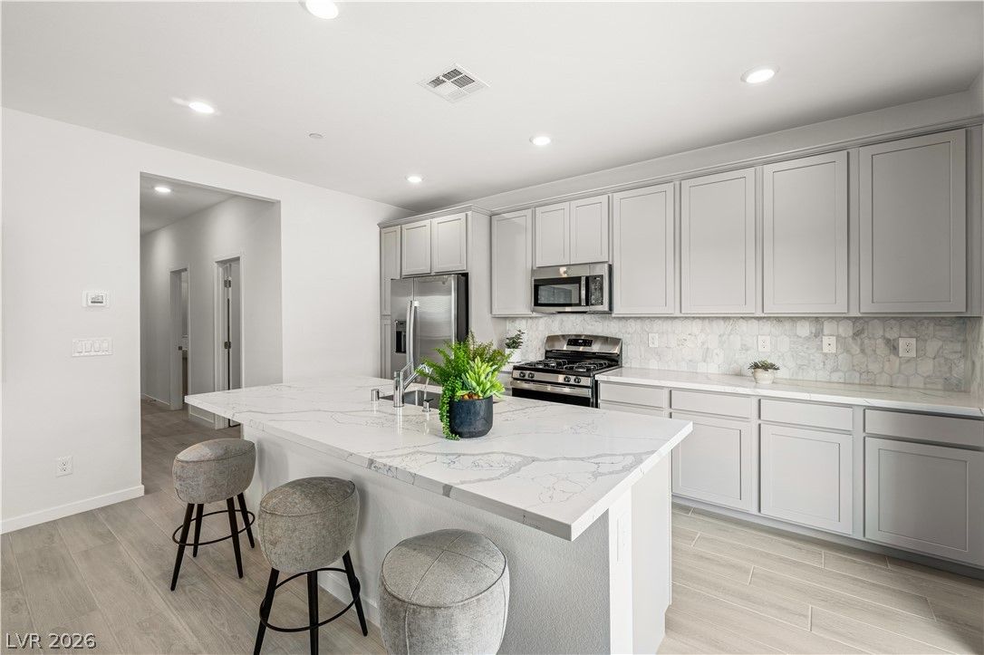 132 Harper Crest Avenue — photo 3 of 36