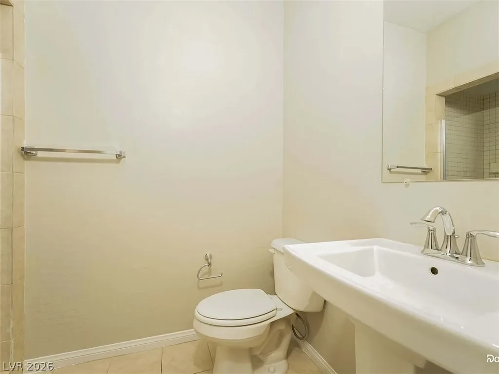 821 Vegas Palm Avenue — photo 3 of 11