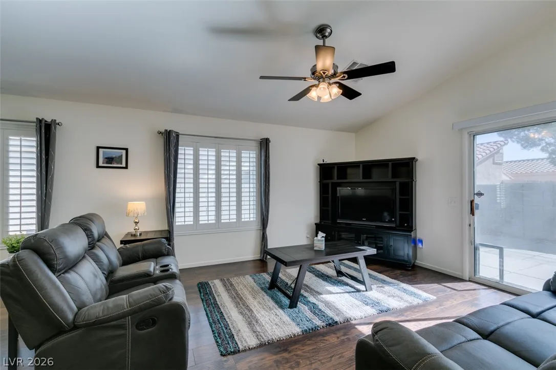 3380 Wayward Court — photo 2