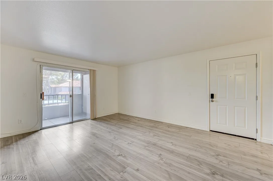 2606 South Durango Drive 248 — photo 2