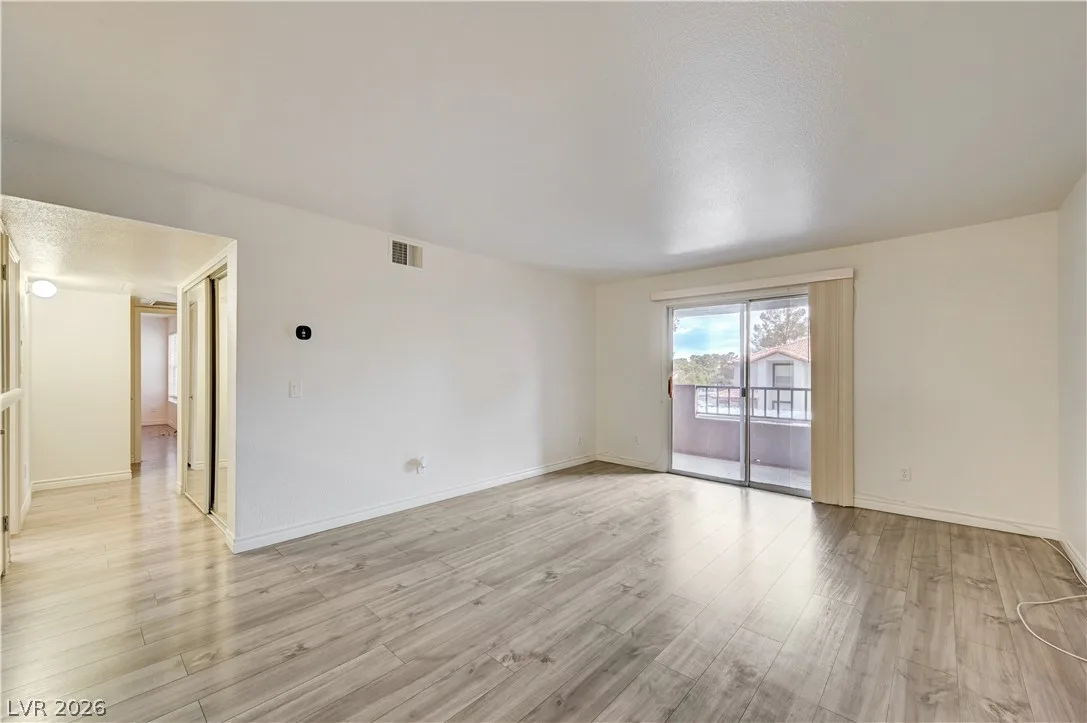 2606 South Durango Drive 248 — photo 5