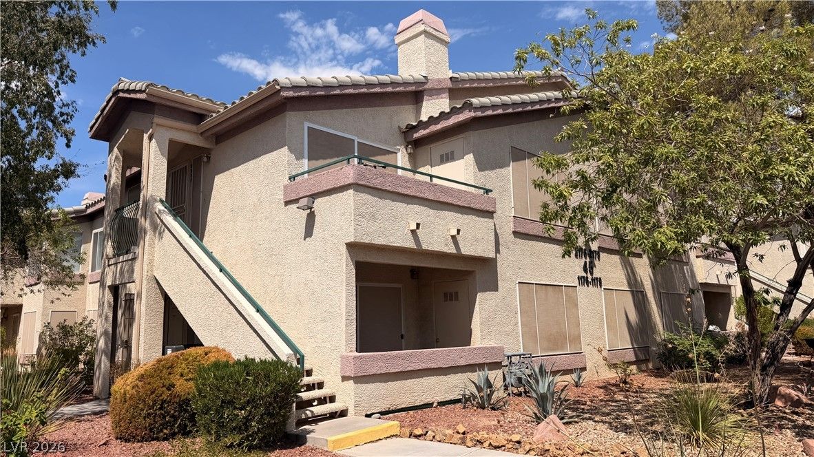 5710 East Tropicana Avenue 1177 — photo 1