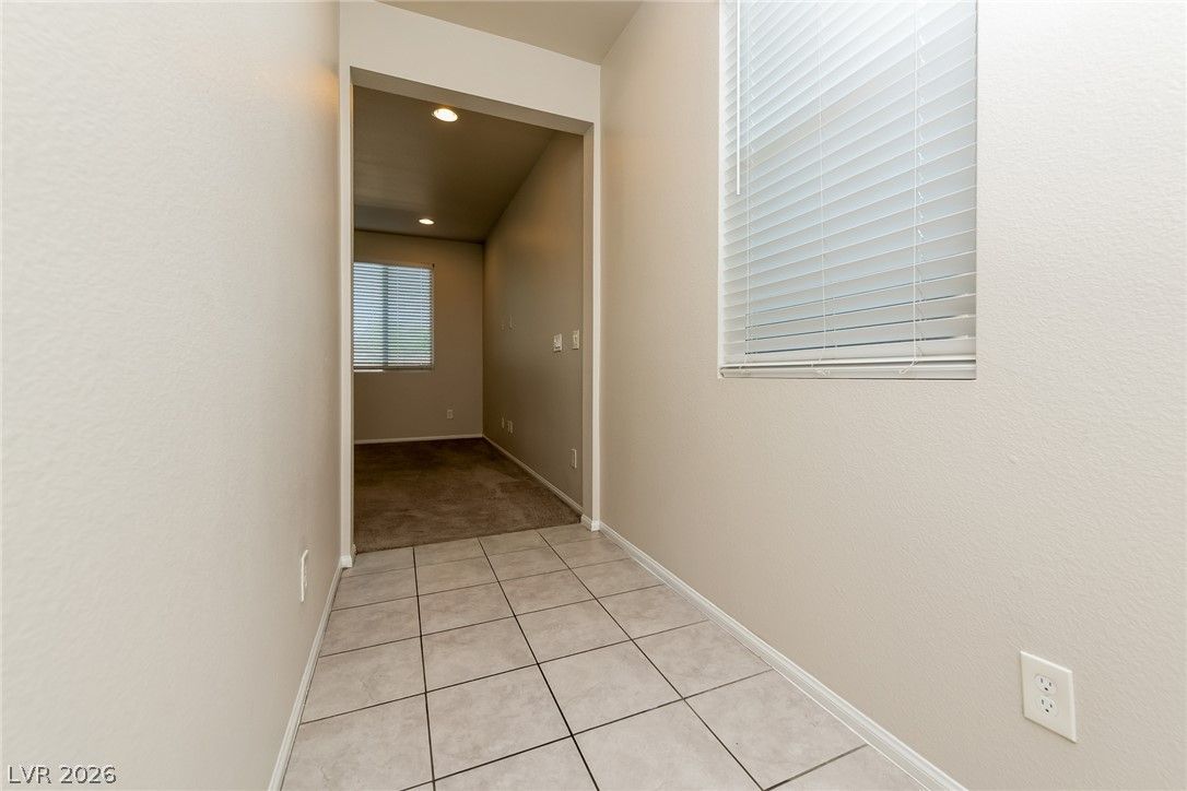 5729 Artesia Fountain Street — photo 5