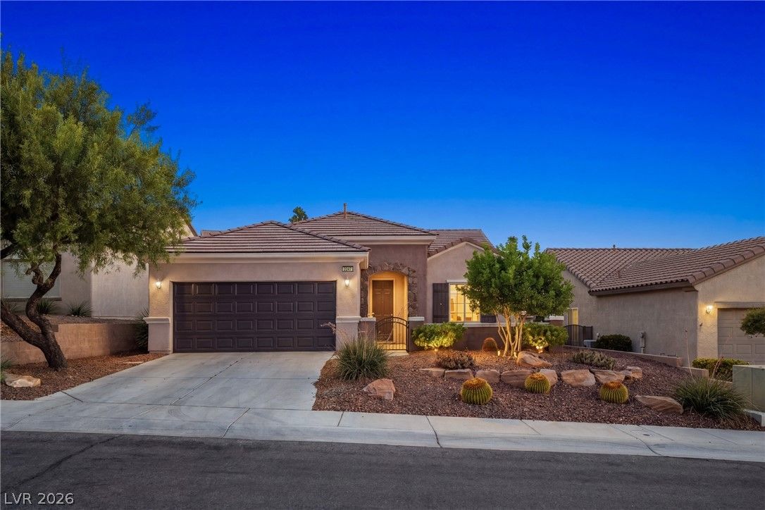 2247 Shadow Canyon Drive — photo 2
