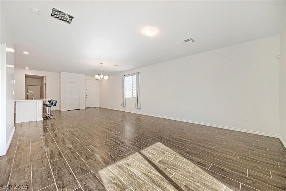 5738 Old Pine Street — photo 5