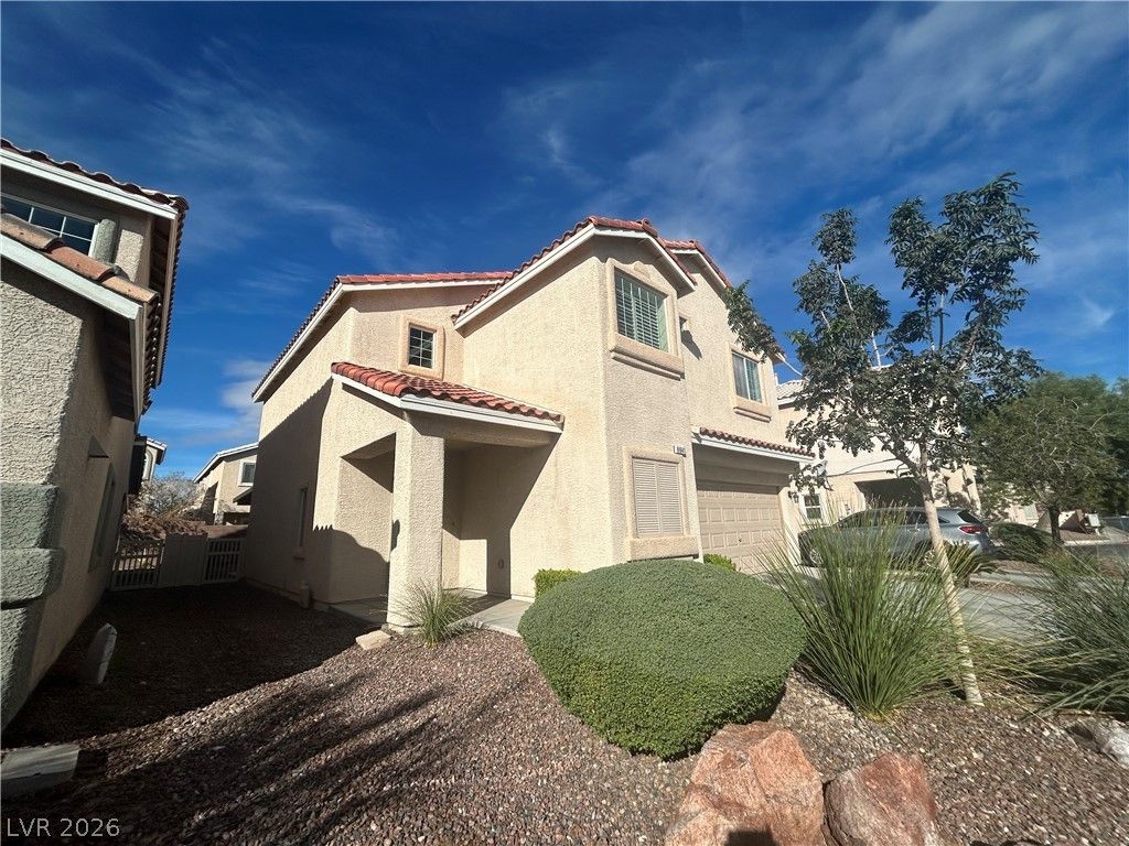 8841 BLUE WOLF Street — photo 1