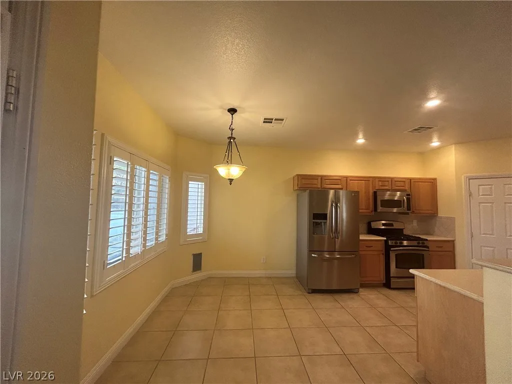 8841 BLUE WOLF Street — photo 4