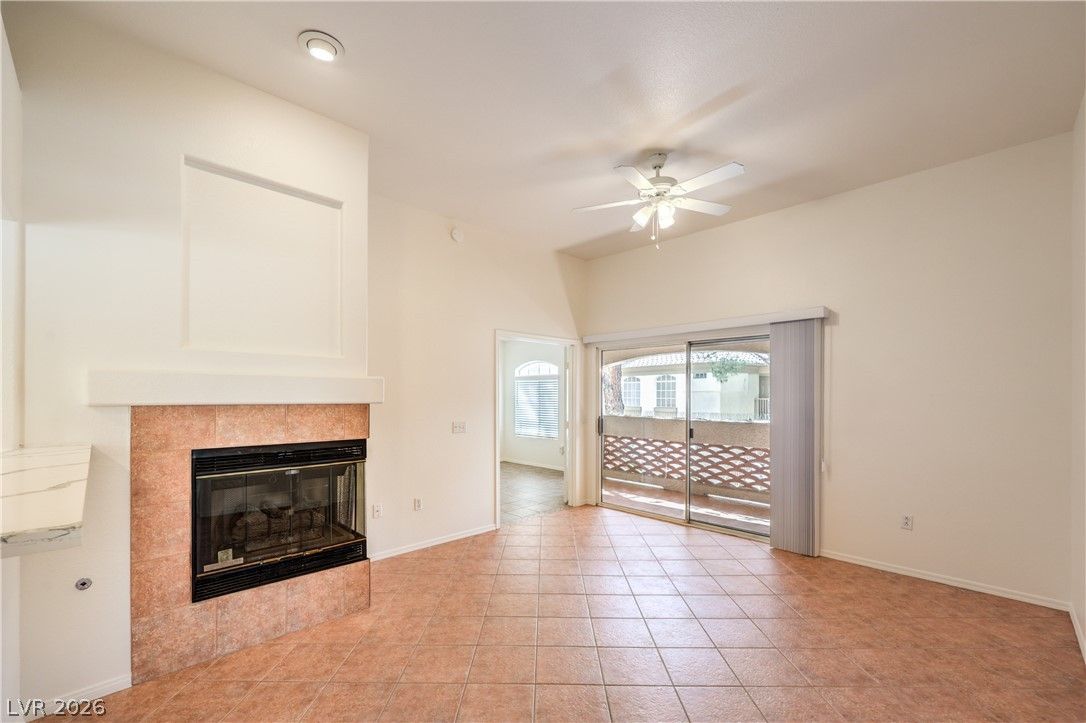 7400 West Flamingo Road 2051 — photo 4 of 30