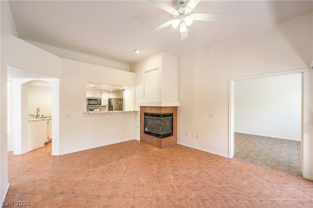 7400 West Flamingo Road 2051 — photo 5 of 30
