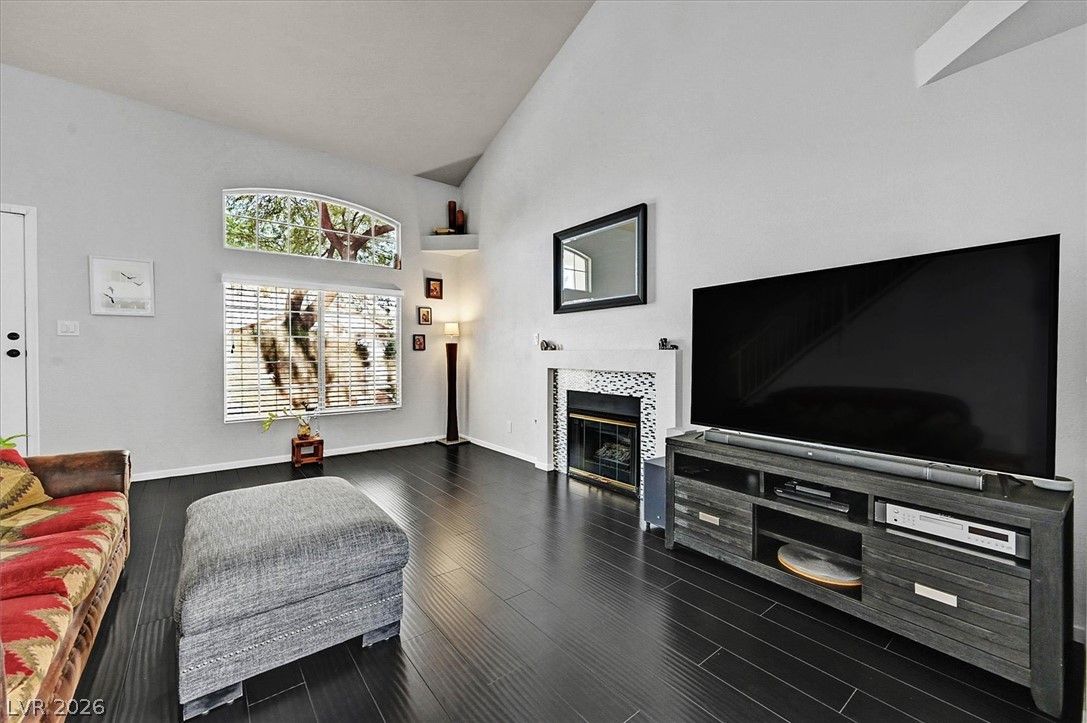 7950 Rosellen Avenue — photo 3