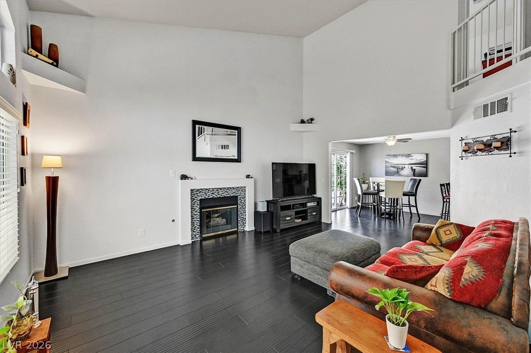7950 Rosellen Avenue — photo 4