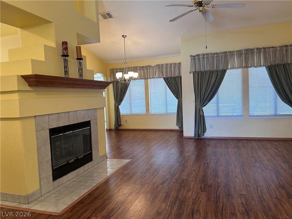 4805 Crimson Glory Lane — photo 5 of 32