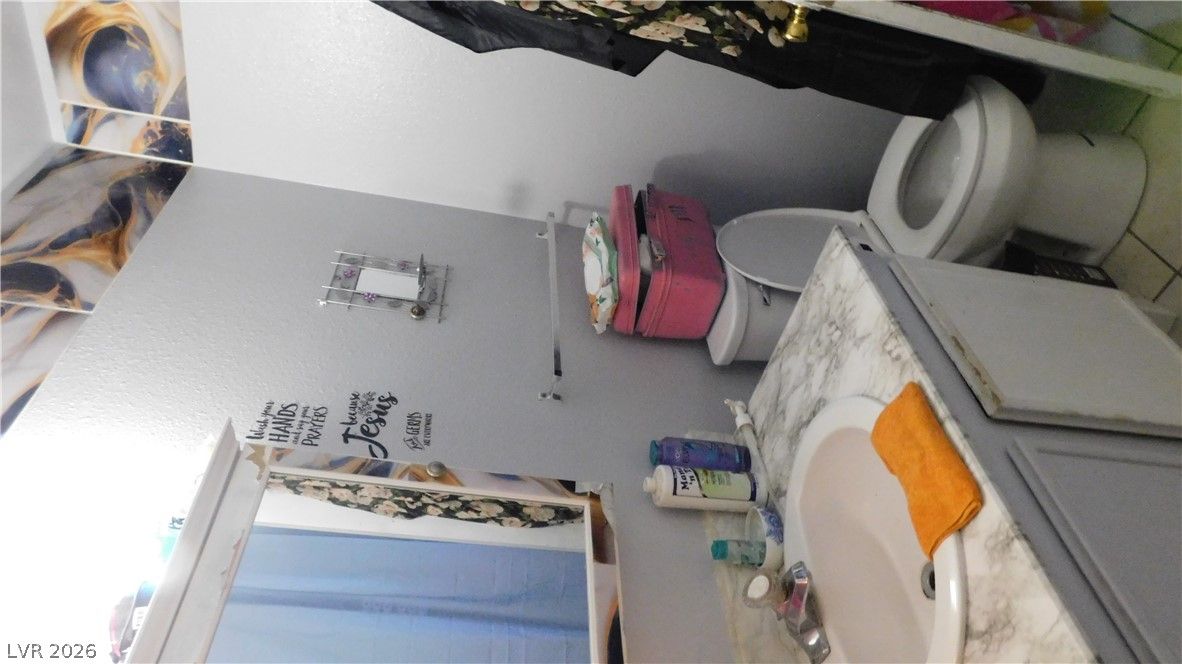Photo 20