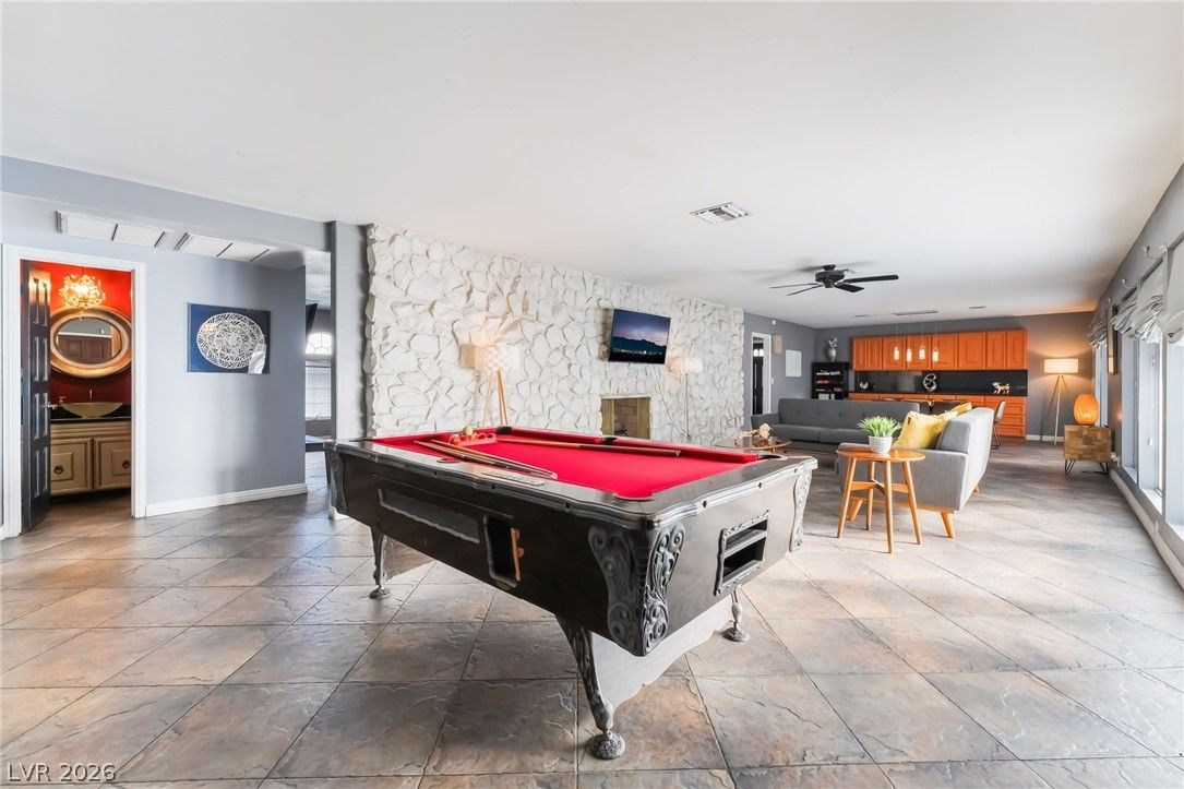 909 Cashman Drive — photo 3