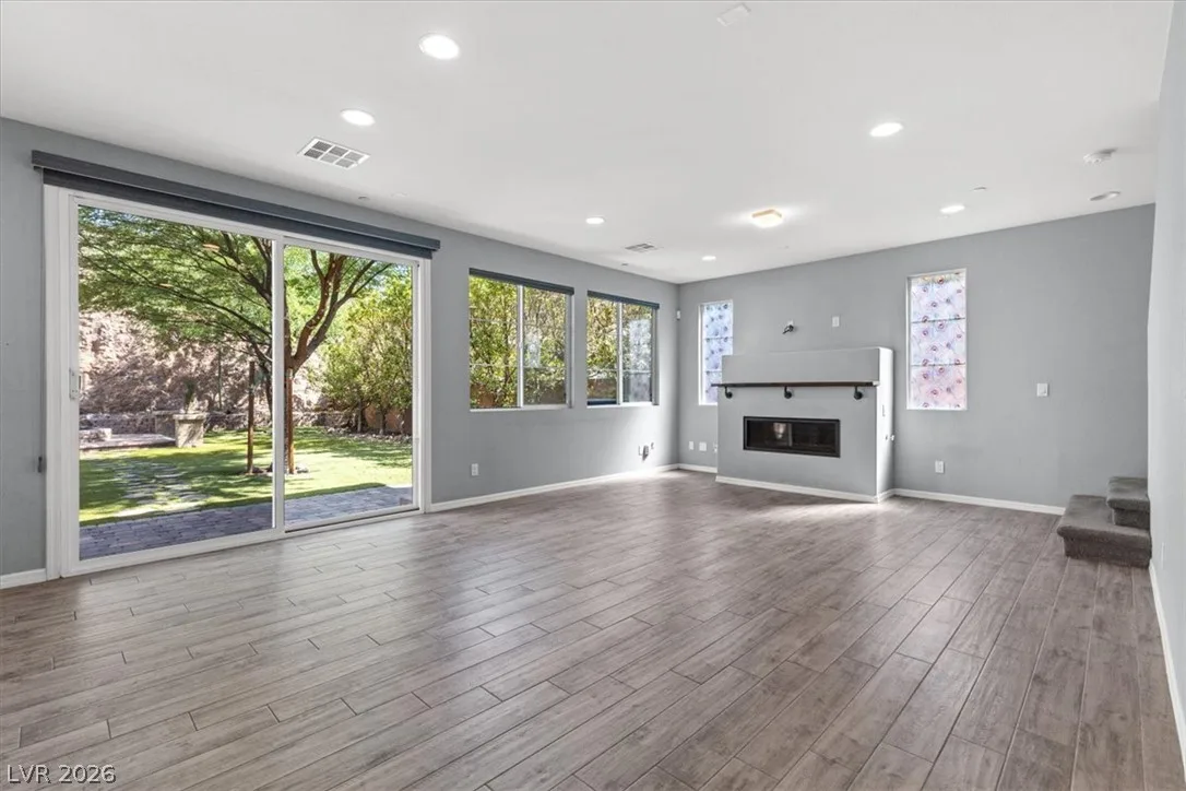176 Brighton Hills Avenue — photo 5