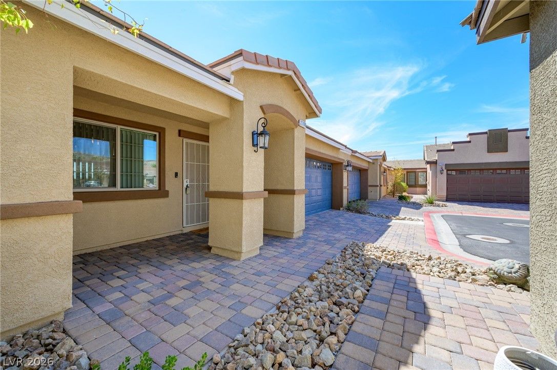 2780 China Cove Street — photo 2