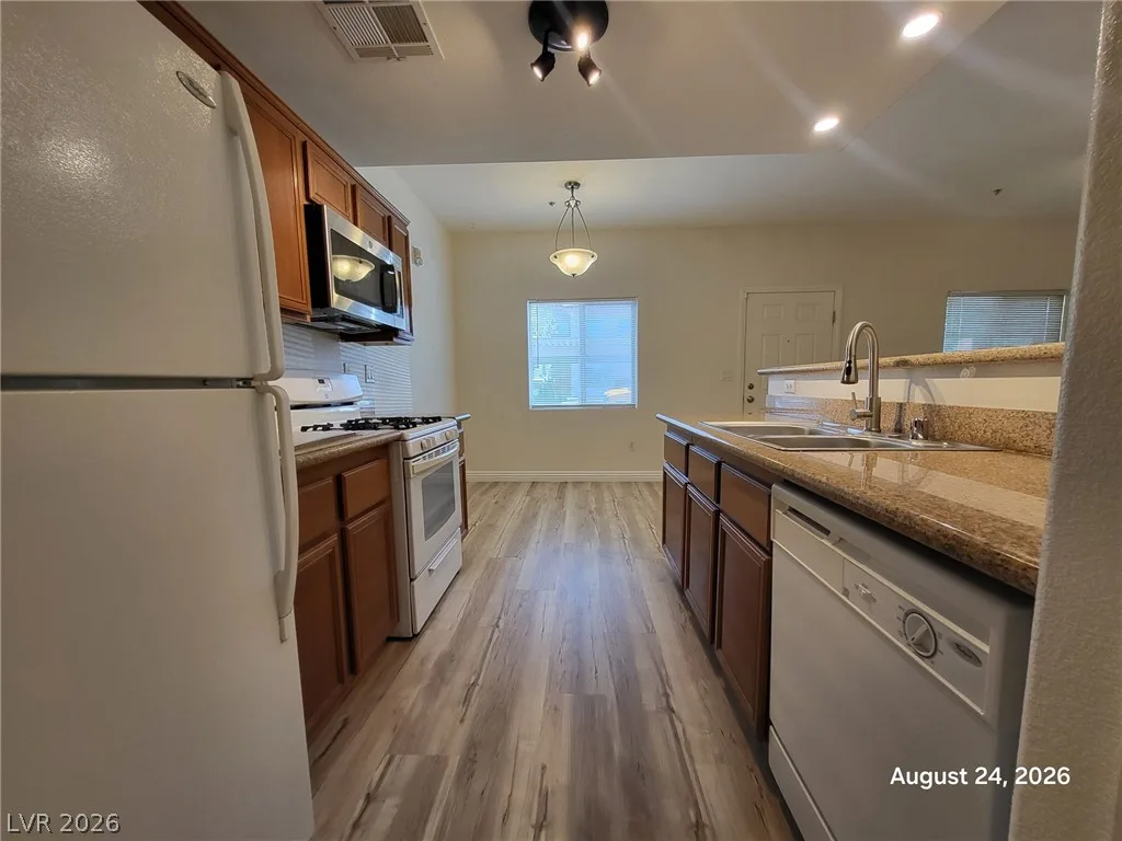7701 West Robindale Road 125 — photo 5
