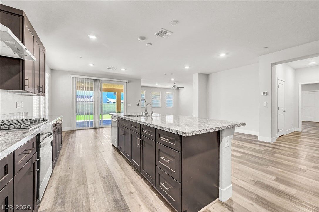 493 Canary Song Drive — photo 2