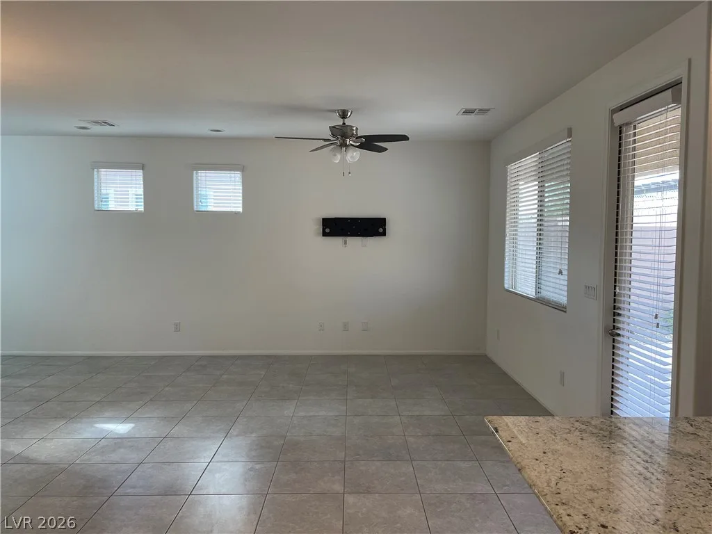 6568 Pine Hall Avenue — photo 4