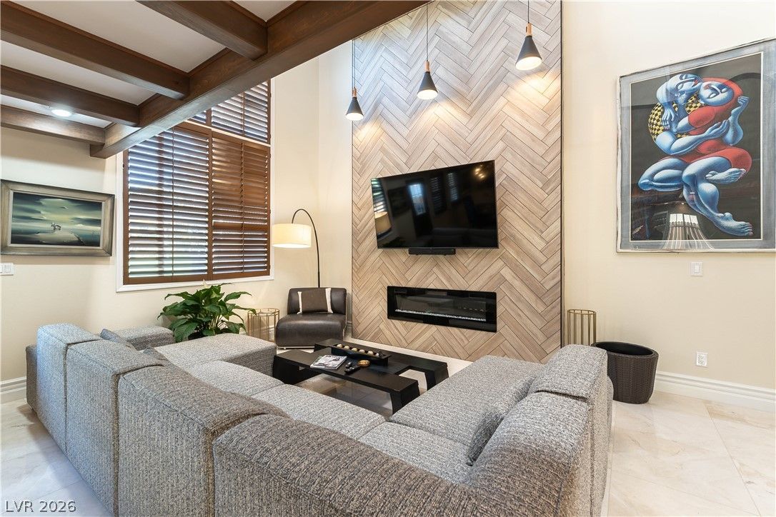 2845 QUEENS COURTYARD Drive — photo 5