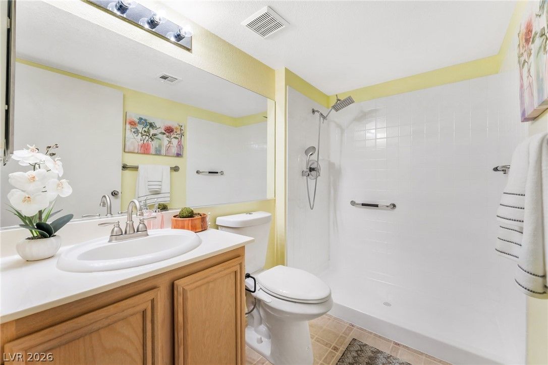 1909 High Valley Court 204 — photo 5