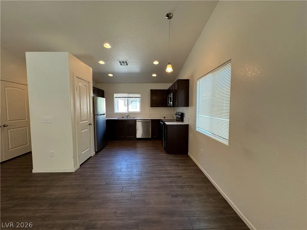 1880 East Grandlodge Street A — photo 5