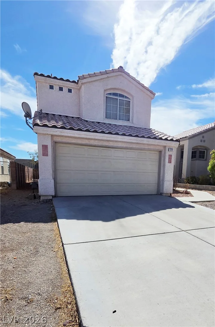 1724 Leaning Pine Way — photo 3