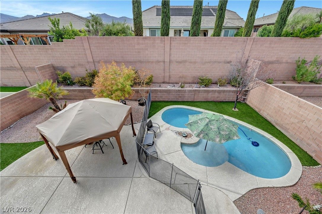 6937 Benson Ferry Street — photo 2