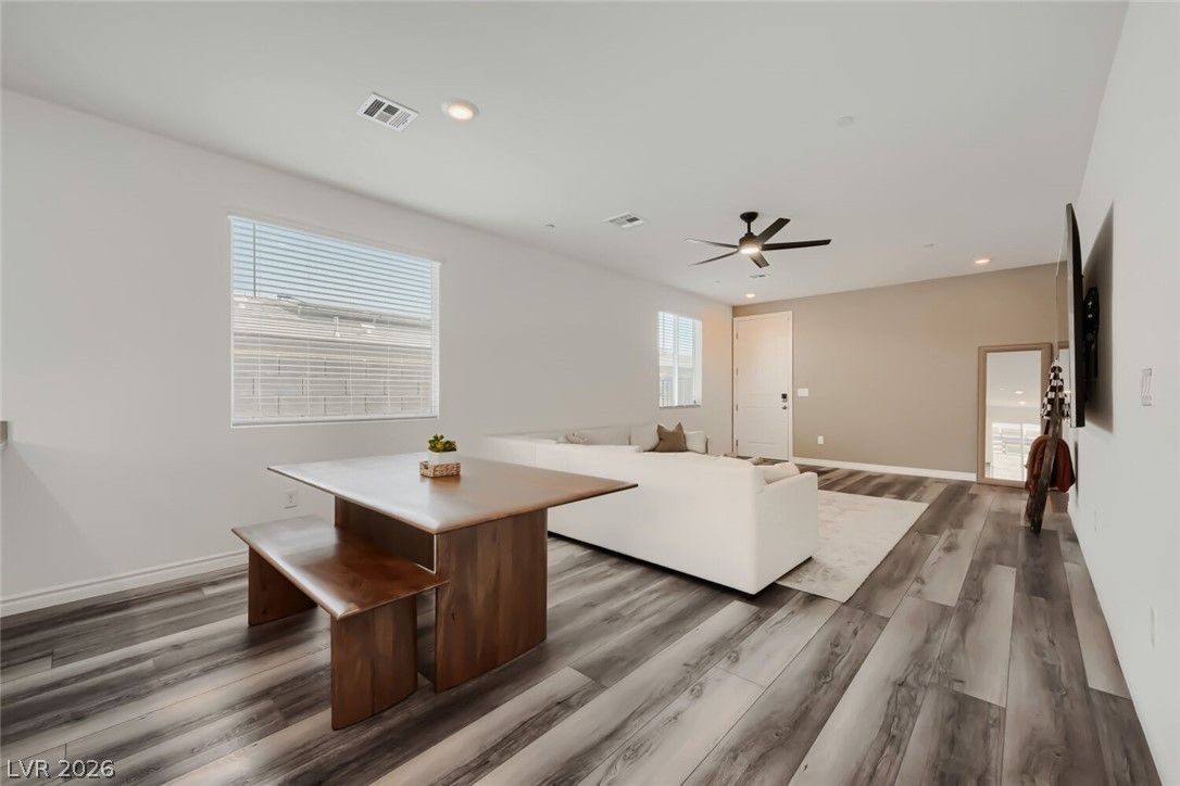 9482 Noble Fir Ridge Avenue — photo 5 of 27
