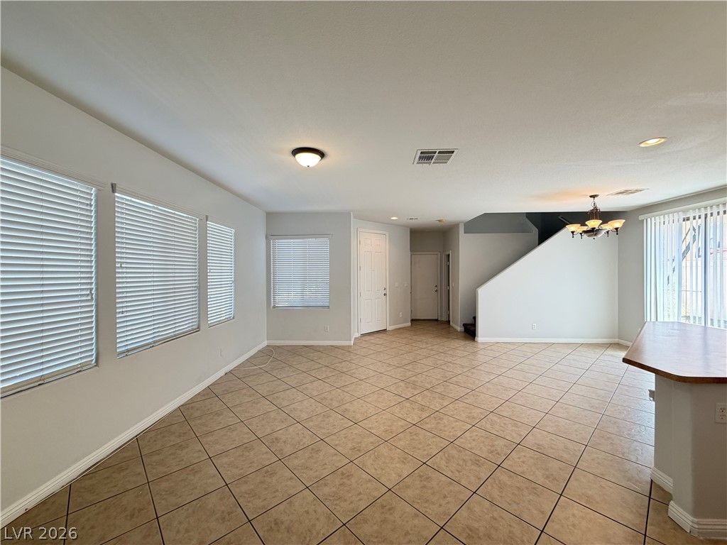 3525 Remington Grove Avenue — photo 2