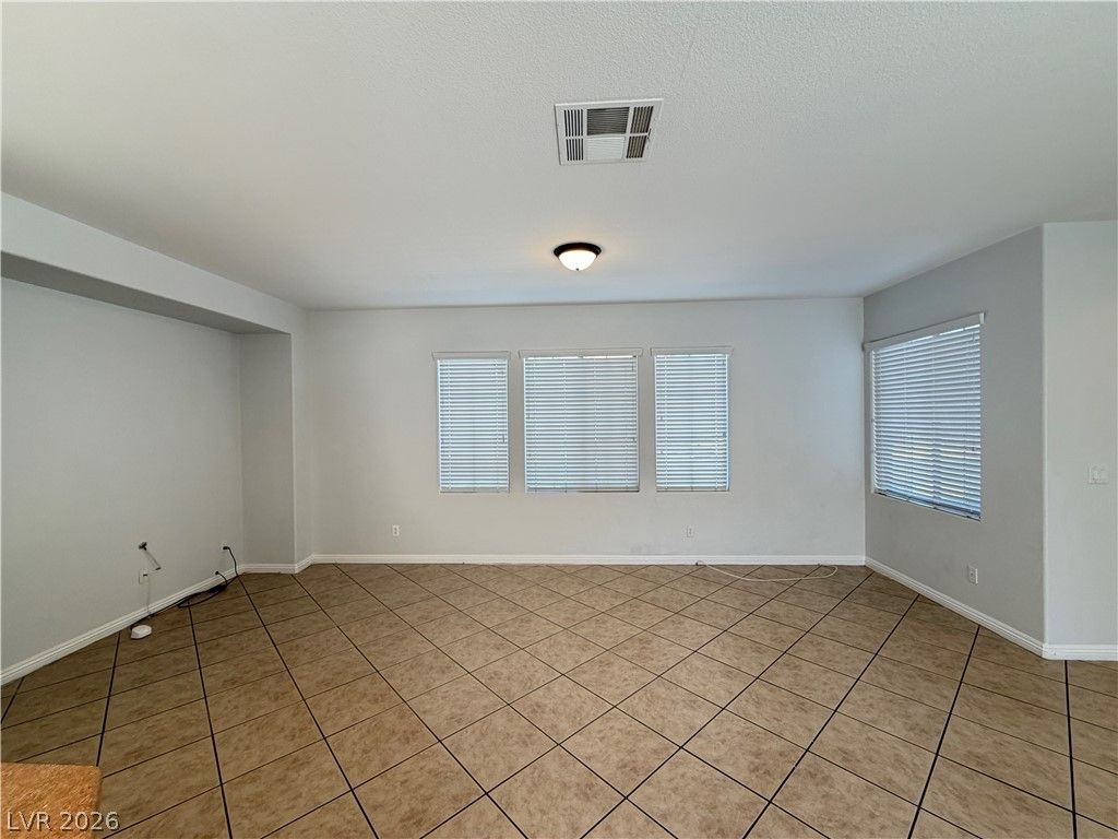 3525 Remington Grove Avenue — photo 4